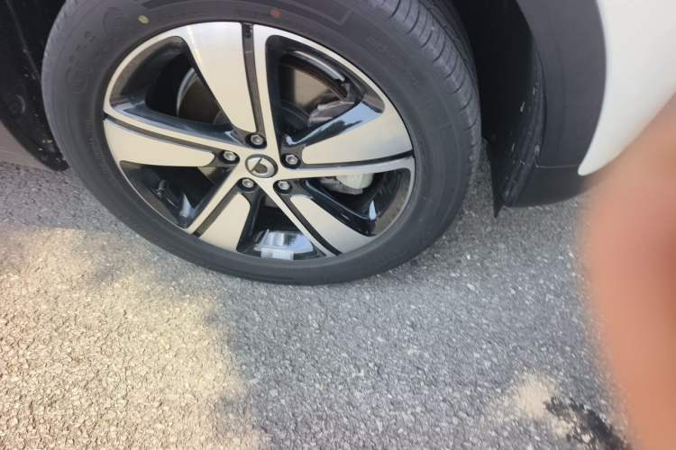 Used smart #1 2024 Dynamic Standard Edition Right Front Wheel Hub