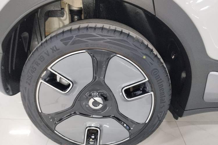 Used smart #1 2024 Premium Edition Exterior 5