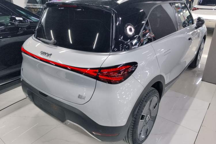 Used smart #1 2024 Premium Edition Rear Right 45 Deg