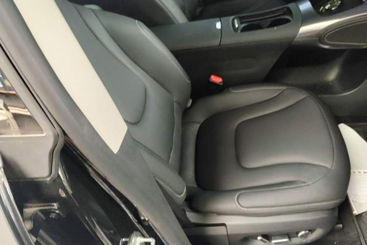 Used smart #1 2024 Dynamic Long-Range Edition Right Front Seat