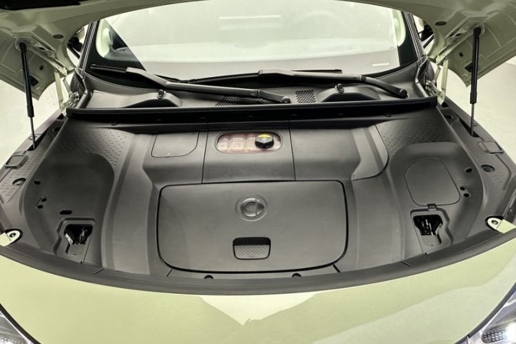 Used smart #1 2024 Dynamic Luxury Edition Engine Bay