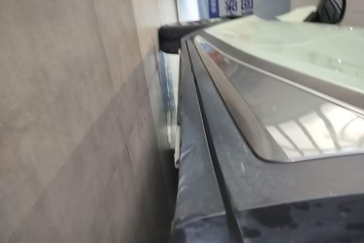 Used smart #1 2024 Dynamic Luxury Edition Left Side Sill