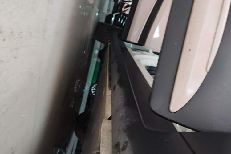 Used smart #1 2024 Dynamic Standard Edition Right Side Sill