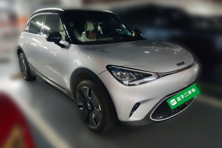 Used smart #1 2024 Dynamic Luxury Edition Front Right 45 Deg