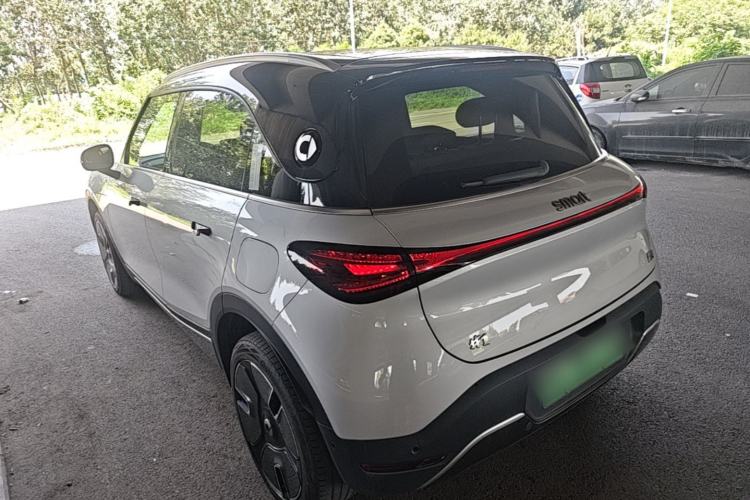 Used smart #1 2024 Premium Edition Rear Left 45 Deg