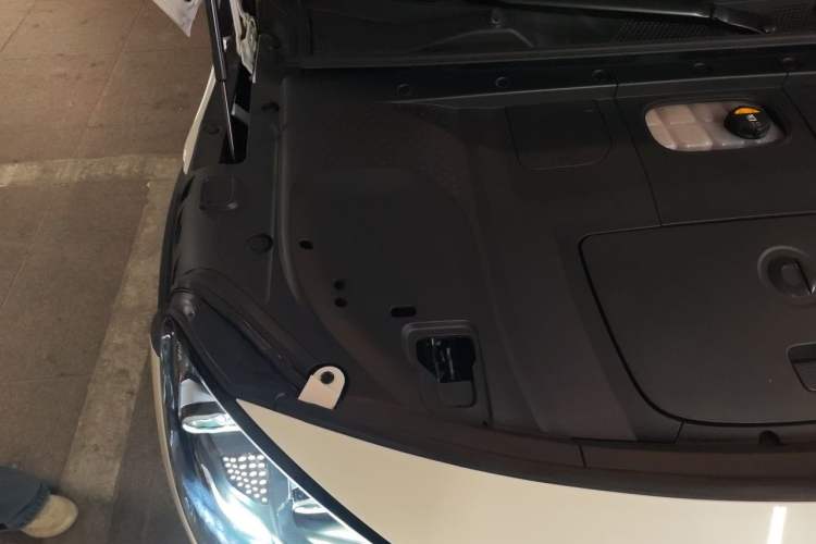 Used smart #1 2024 Premium Edition Engine Bay Right