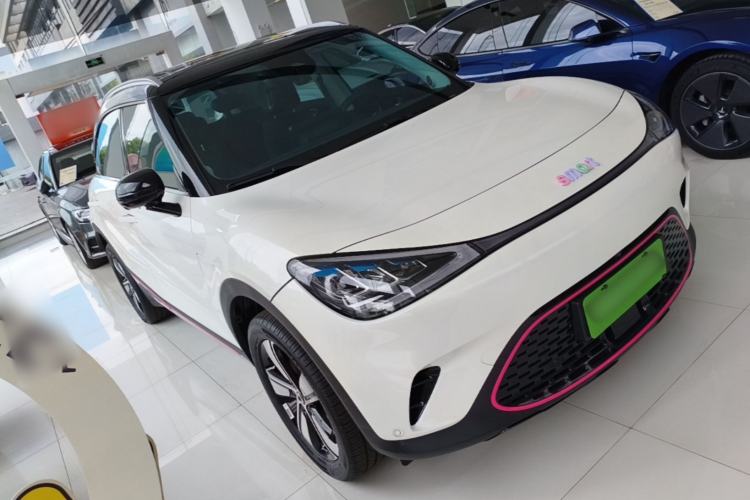 Used smart #1 2024 Dynamic Standard Edition Front Right 45 Deg