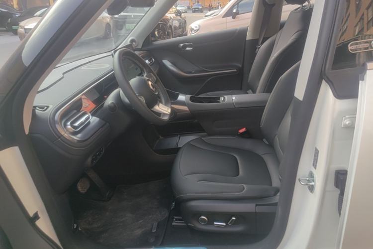 Used smart #1 2024 Dynamic Long-Range Edition Left Front Seat