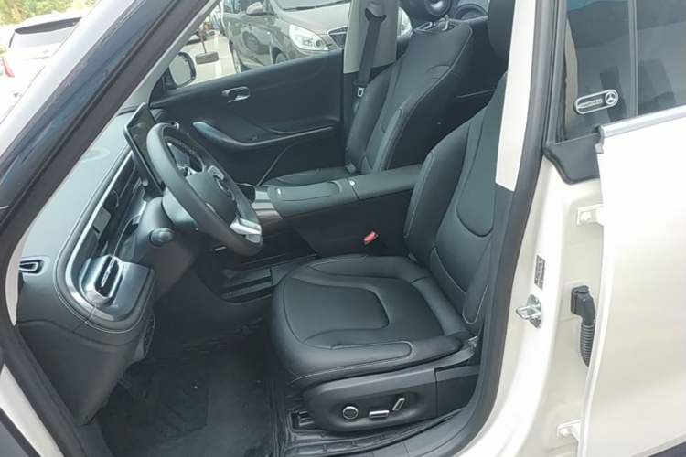Used smart #1 2024 Dynamic Standard Edition Left Front Seat