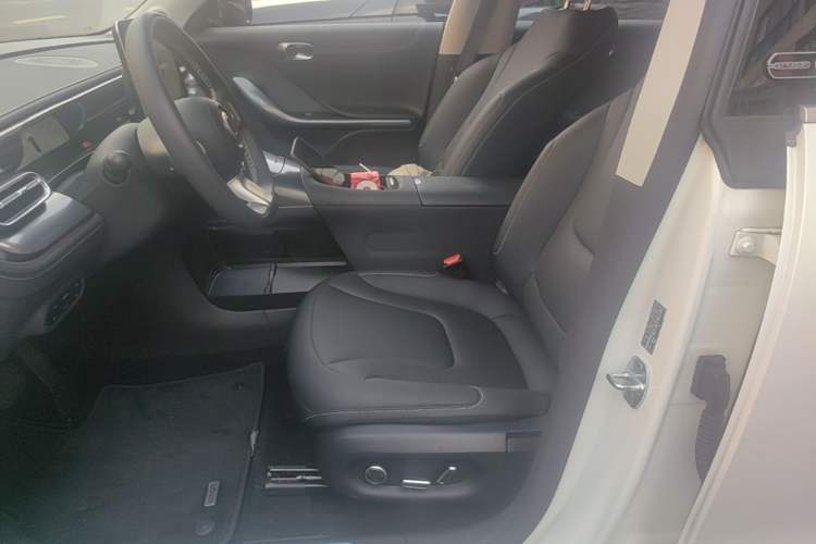 Used smart #1 2024 Dynamic Standard Edition Left Front Seat