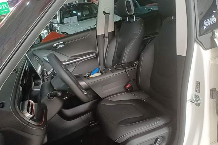 Used smart #1 2024 Dynamic Standard Edition Left Front Seat
