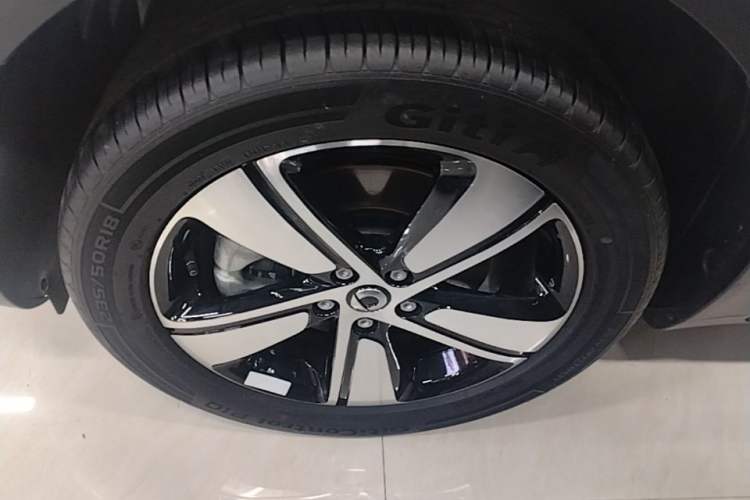 Used smart #1 2024 Dynamic Standard Edition Left Front Wheel Hub