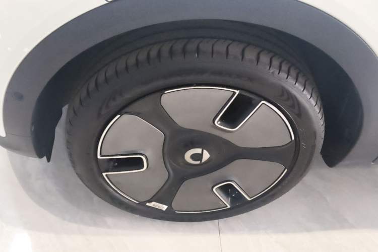 Used smart #1 2024 Premium Edition Left Front Wheel Hub