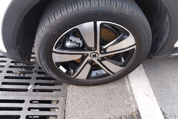 Used smart #1 2024 Dynamic Standard Edition Left Front Wheel Hub