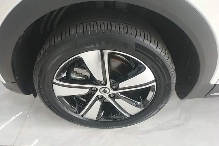Used smart #1 2024 Dynamic Standard Edition Left Front Wheel Hub