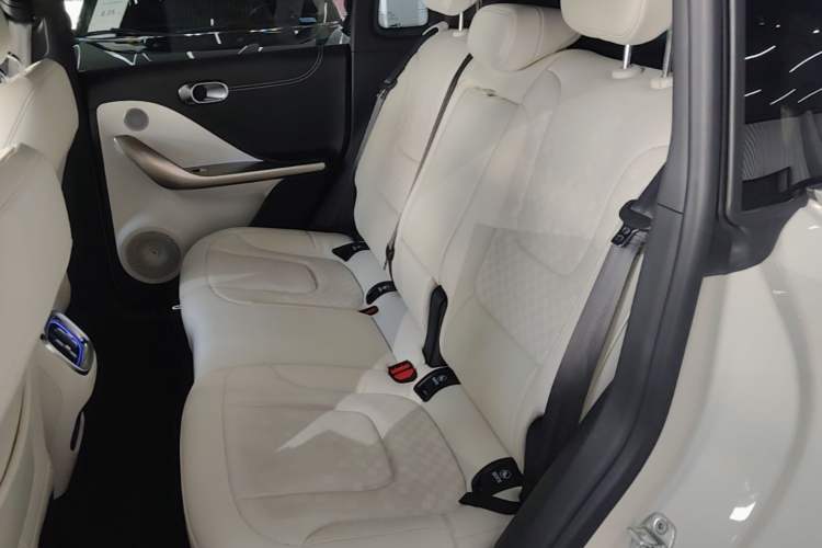 Used smart #1 2024 Platinum Edition Left Rear Seat