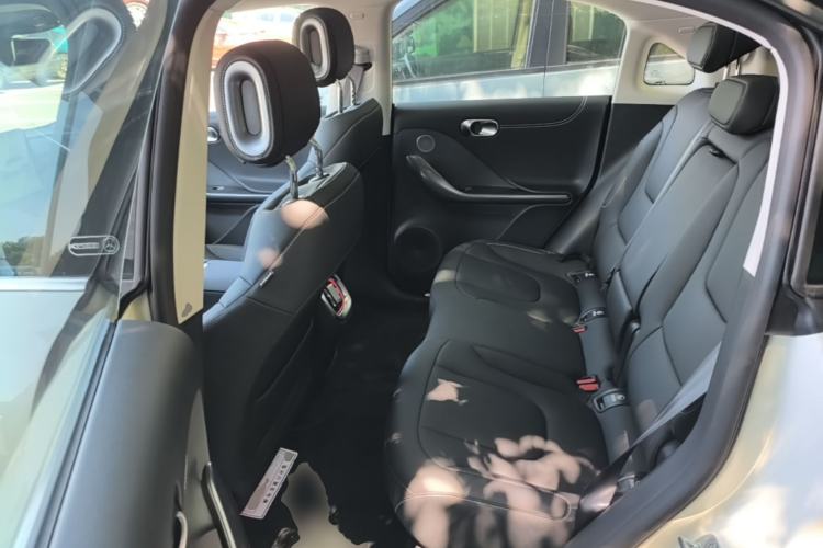 Used smart #1 2024 Dynamic Long-Range Edition Left Rear Seat