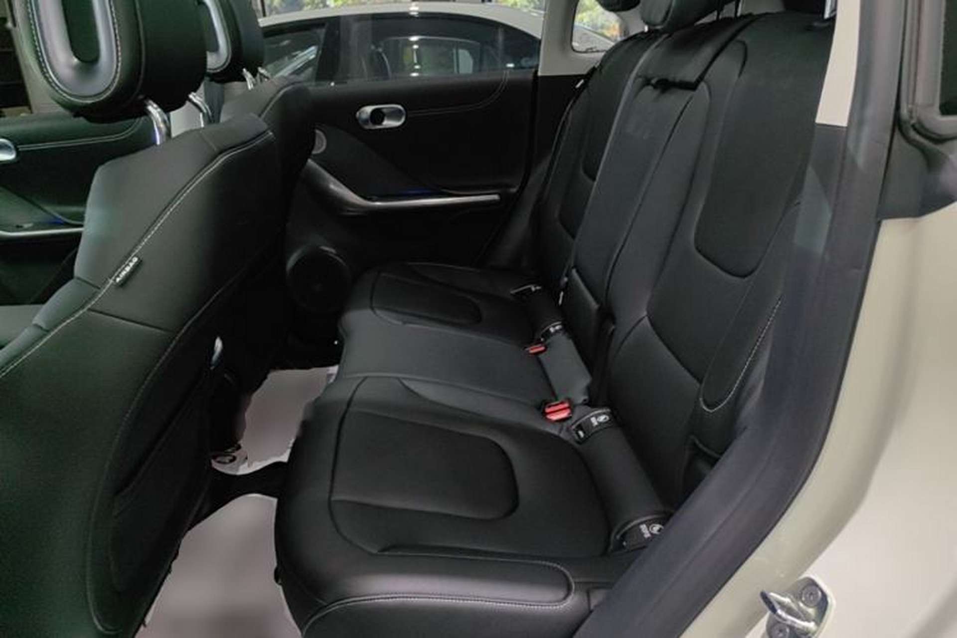 Used smart #1 2024 Dynamic Standard Edition Left Rear Seat