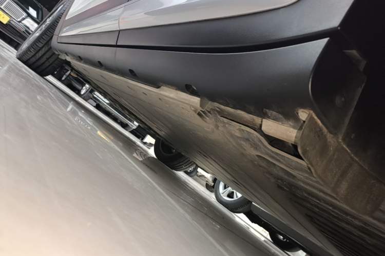 Used smart #1 2024 Dynamic Long-Range Edition Left Side Sill