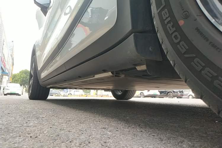 Used smart #1 2024 Dynamic Standard Edition Left Side Sill