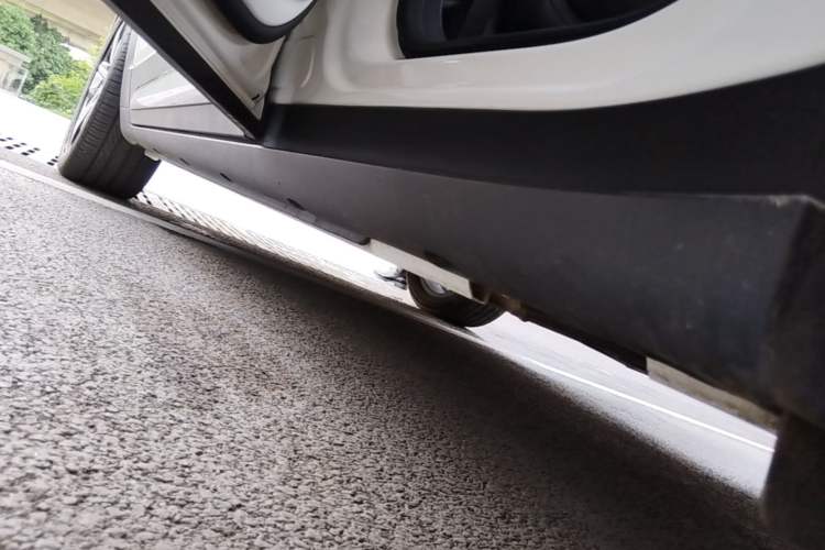 Used smart #1 2024 Dynamic Standard Edition Left Side Sill