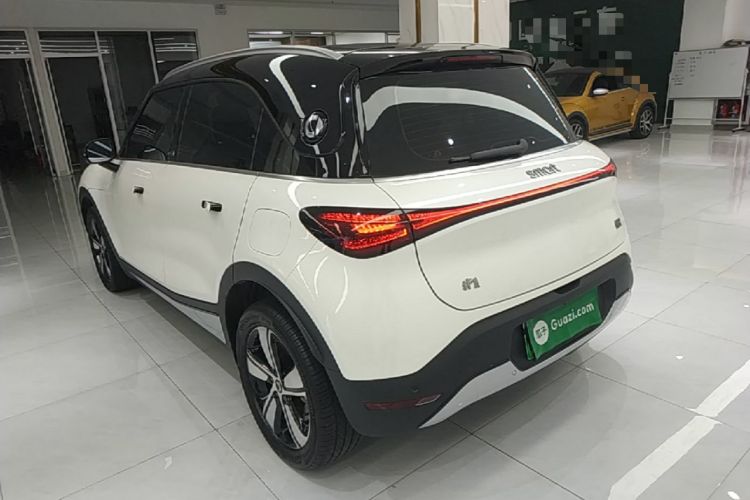 Used smart #1 2024 Dynamic Standard Edition Rear Left 45 Deg