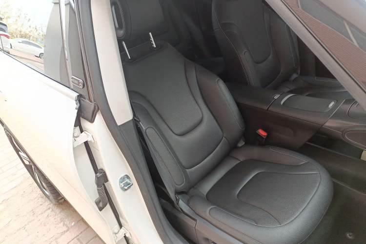 Used smart #1 2024 Dynamic Standard Edition Right Front Seat