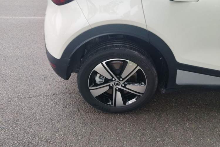 Used smart #1 2024 Dynamic Standard Edition Right Rear Wheel Hub