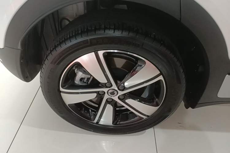 Used smart #1 2024 Dynamic Standard Edition Right Rear Wheel Hub