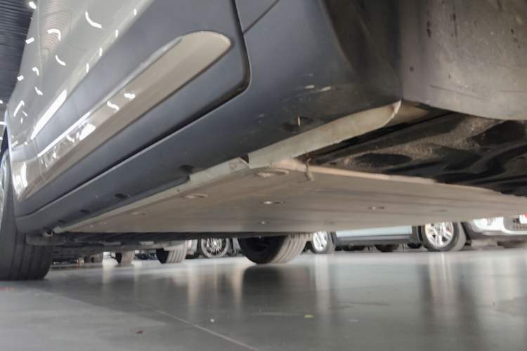 Used smart #1 2024 Platinum Edition Right Side Sill