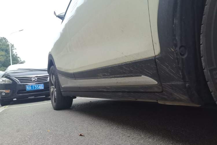 Used smart #1 2024 Dynamic Standard Edition Right Side Sill