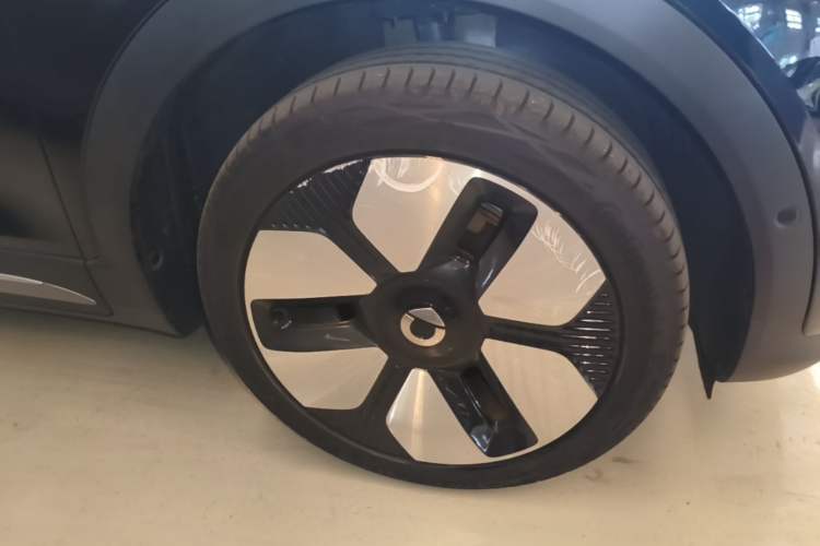 Used smart #1 2026 Dynamic New Luxury Edition Right Front Wheel Hub