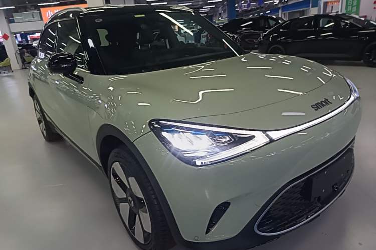 Used smart #1 2026 Dynamic New Luxury Edition Front Right 45 Deg
