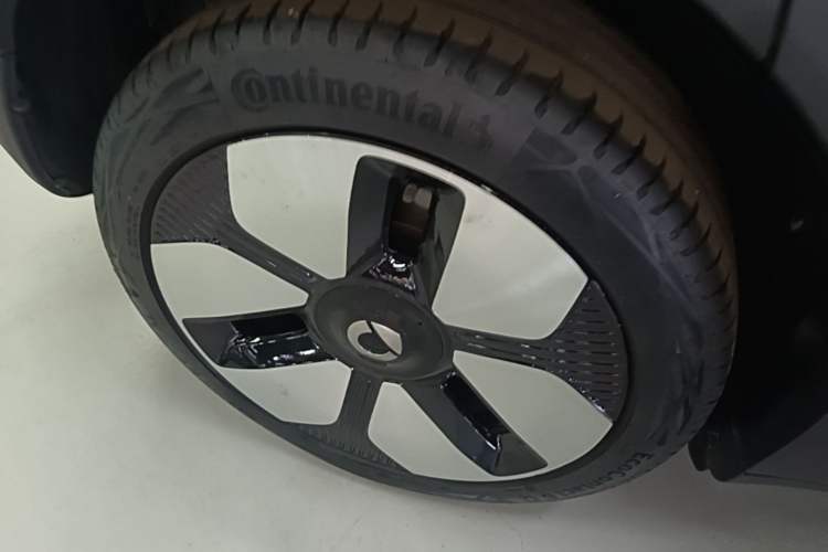 Used smart #1 2026 Dynamic New Luxury Edition Right Rear Wheel Hub