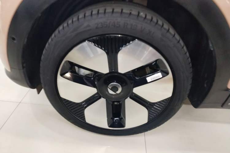 Used smart #1 2026 Dynamic New Luxury Edition Left Front Wheel Hub