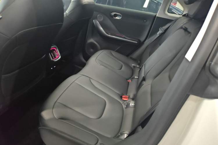 Used smart #1 2026 Dynamic Long-Range Edition Left Rear Seat
