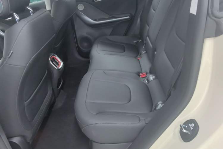 Used smart #1 2026 Dynamic Long-Range Edition Left Rear Seat