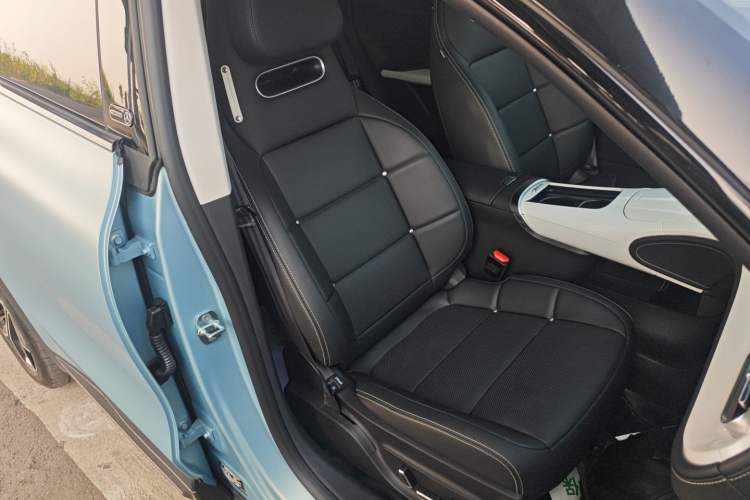 Used smart #3 2023 Pulse Four-Wheel Drive Edition Right Front Seat