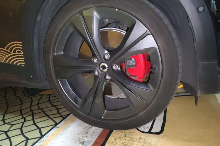 Used smart #3 2023 BRABUS Performance Edition Right Front Wheel Hub
