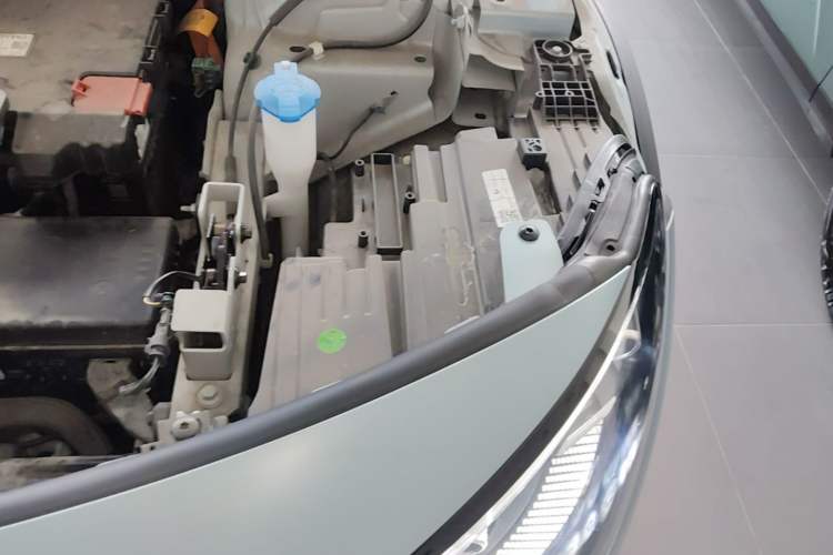 Used smart #3 2023 Pulse Four-Wheel Drive Edition Engine Bay Left