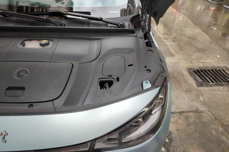 Used smart #3 2023 Pulse Four-Wheel Drive Edition Engine Bay Left