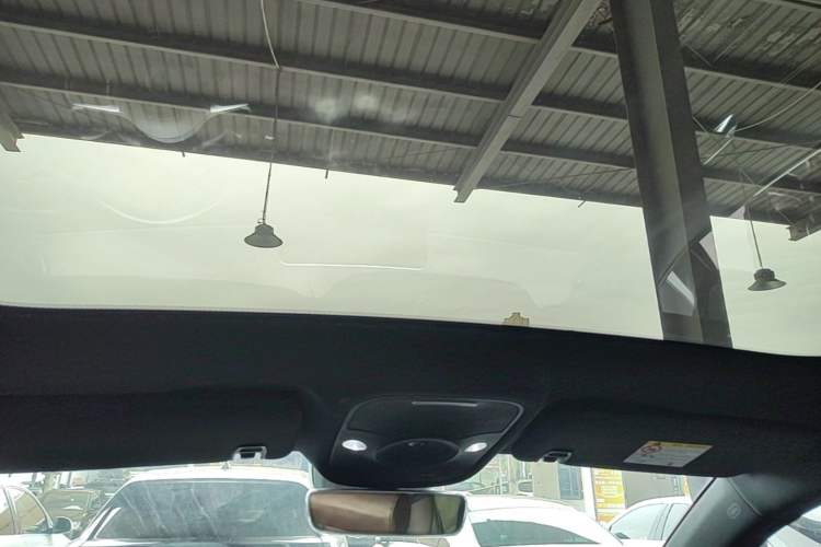 Used smart #3 2023 Pulse Four-Wheel Drive Edition Headliner