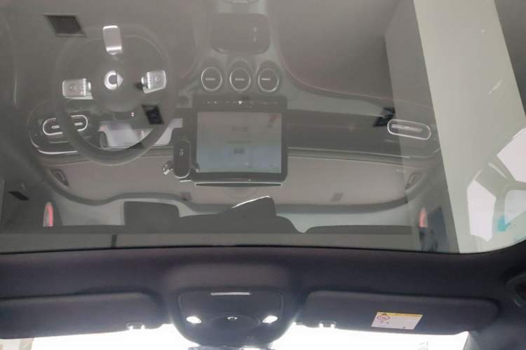Used smart #3 2023 Pulse Four-Wheel Drive Edition Headliner