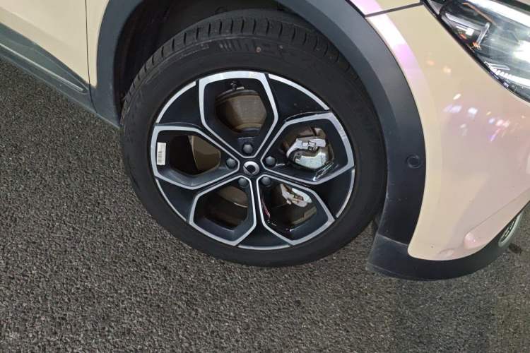 Used smart #3 2023 Pulse Four-Wheel Drive Edition Right Front Wheel Hub