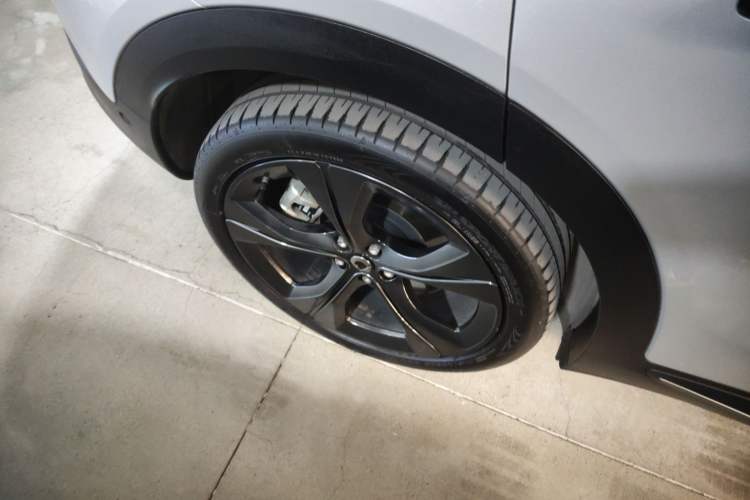 Used smart #3 2023 Pulse Four-Wheel Drive Edition Exterior 8