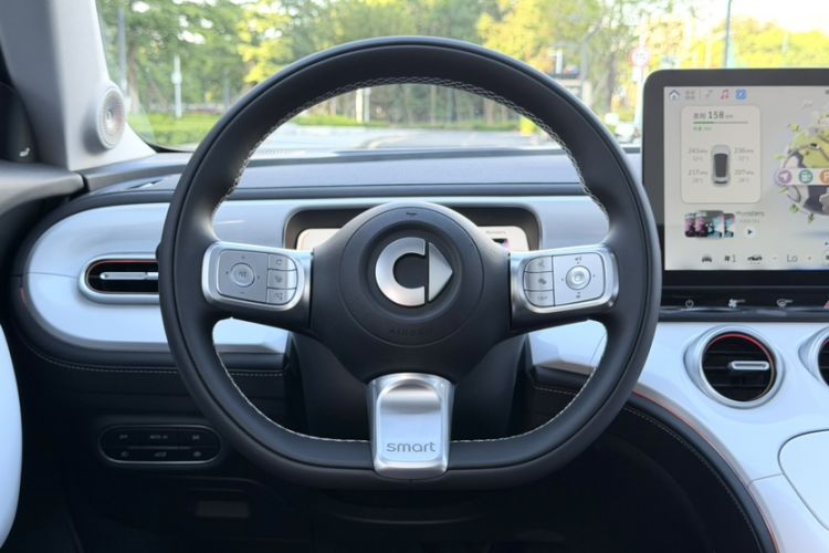 Used smart #3 2023 Pulse Four-Wheel Drive Edition Interior 4