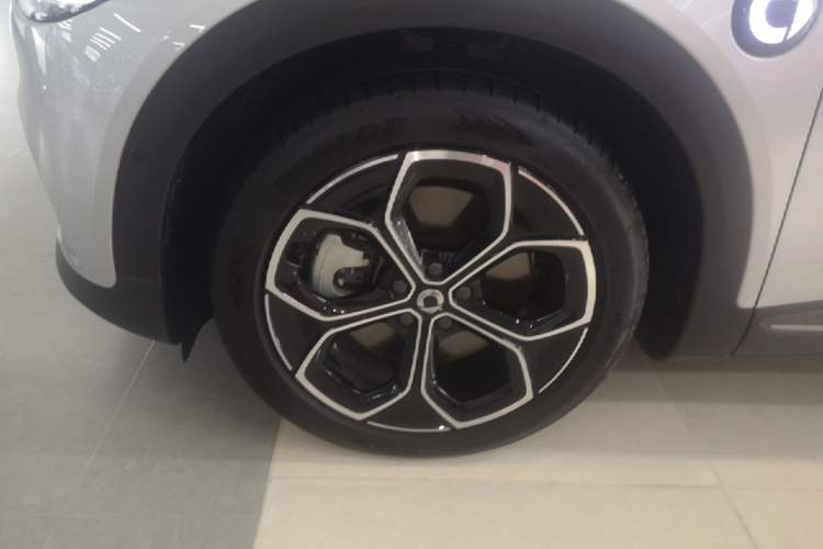 Used smart #3 2023 Pulse Four-Wheel Drive Edition Left Front Wheel Hub