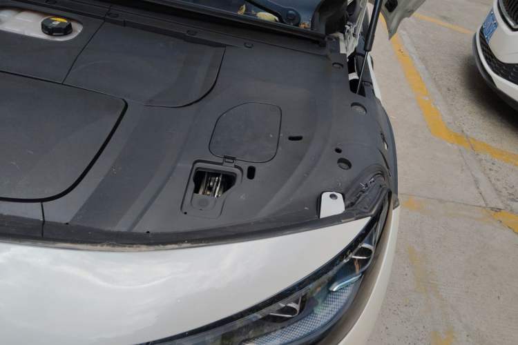 Used smart #3 2023 Pulse Four-Wheel Drive Edition Engine Bay Left