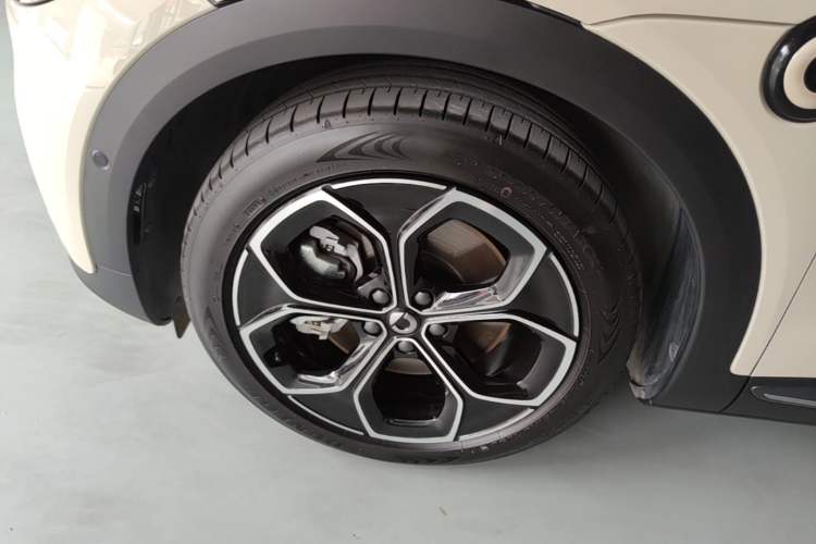 Used smart #3 2023 Pulse Four-Wheel Drive Edition Left Front Wheel Hub