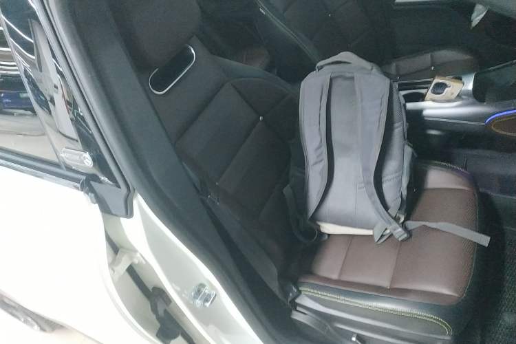 Used smart #3 2023 Pulse Four-Wheel Drive Edition Right Front Seat